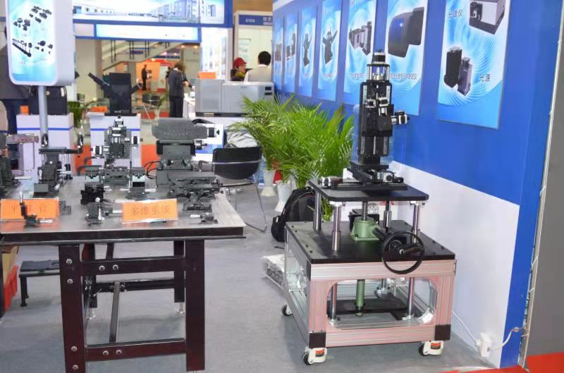 電動平移臺對于電機(jī)的選擇